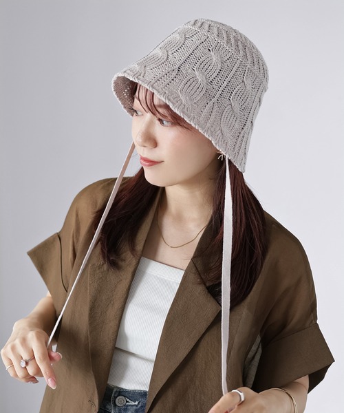 Riberry（リベリー）の「透かし編みニットバケハ（ハット・レディース・アイボリー/ブラック/グレイッシュベージュ・FREE）」の9枚目の写真