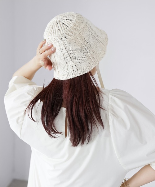 Riberry（リベリー）の「透かし編みニットバケハ（ハット・レディース・アイボリー/ブラック/グレイッシュベージュ・FREE）」の14枚目の写真