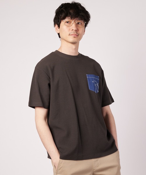 Arnold Palmer（アーノルドパーマー）の「シェア サーフニット 異素材ポケットTシャツ（Tシャツ/カットソー・レディース・チャコールグレー/ホワイト/アイボリー系・L/M/S/XS/LL）」の2枚目の写真