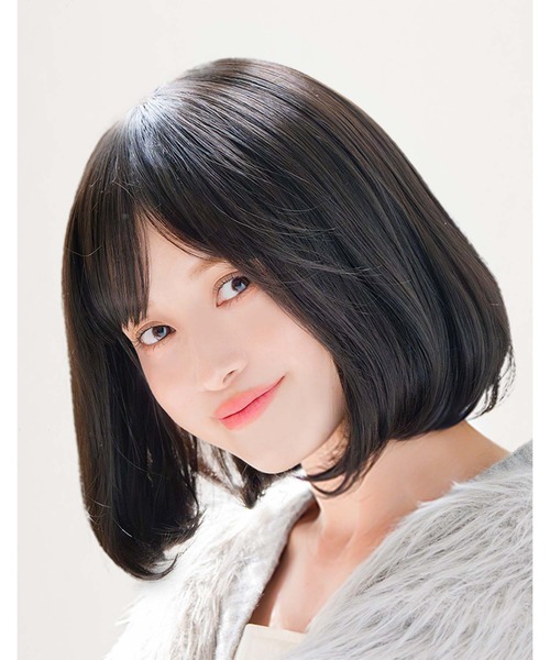 LINEASTORIA（リネアストリア）の「【フルウィッグ・ミディアム】カジュアルボブ（ウィッグ・レディース・ブラウン系3/ブラウン系1/ブラウン系2/ブラック系1/パープル系1・M）」の2枚目の写真