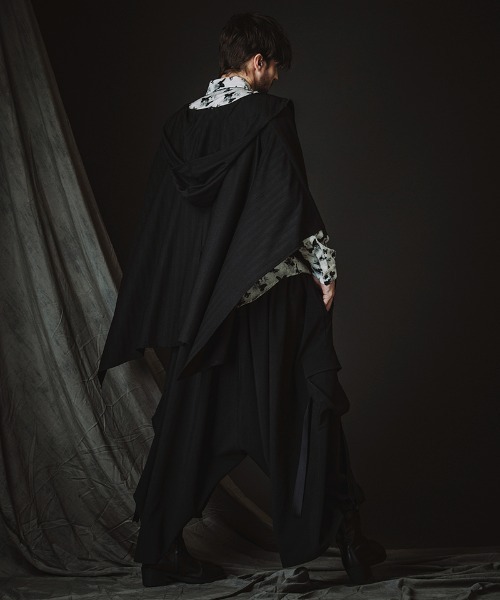 NO ID.（ノーアイディ）の「mp14809-ﾌﾗｯﾀﾘﾝｸﾞｶｰｺﾞﾄﾗｳｻﾞｰｽﾞ パンツ(458006-434P)（その他パンツ・メンズ・ブラック/ブラック系その他・1/2）」の4枚目の写真