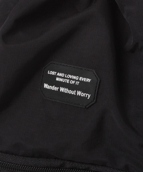 niko and...（ニコアンド）の「メッシュポケットナップサック（バックパック/リュック・メンズ・オフホワイト/ブラック・FREE）」の13枚目の写真