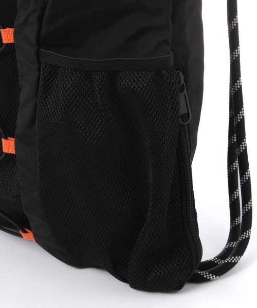 niko and...（ニコアンド）の「メッシュポケットナップサック（バックパック/リュック・メンズ・オフホワイト/ブラック・FREE）」の3枚目の写真
