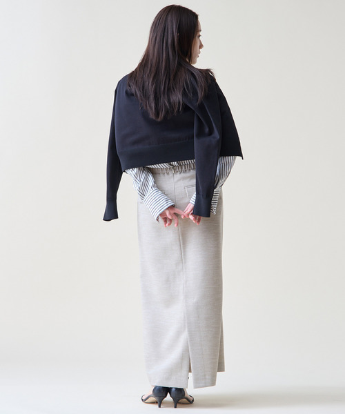 Tiara（ティアラ）の「シンプルロングタイトスカート（スカート・レディース・ブラック/ブルー/ベージュ・2/3/4）」の8枚目の写真