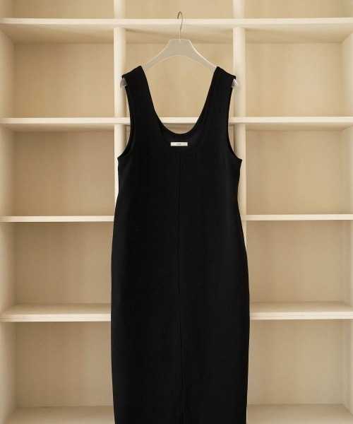 anuke(アンヌーク)の「anuke Uneck Loose Onepiece Uネックルーズワンピース/62620305(ワンピース・レディース・ブラック・38/36)」の14枚目の写真