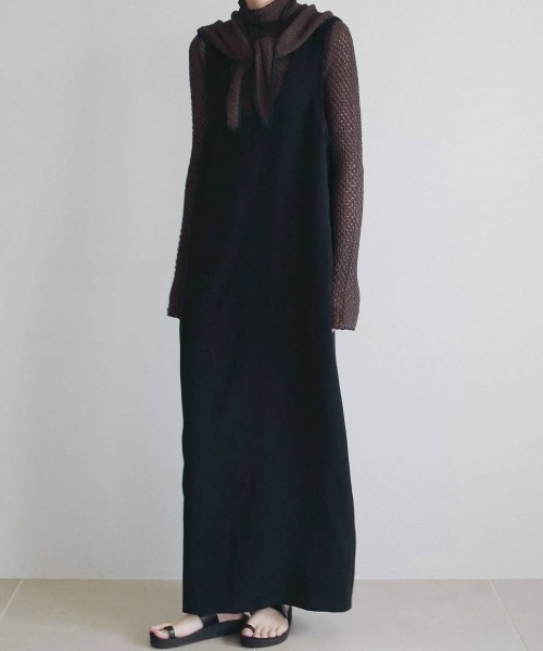 anuke(アンヌーク)の「anuke Uneck Loose Onepiece Uネックルーズワンピース/62620305(ワンピース・レディース・ブラック・38/36)」の4枚目の写真