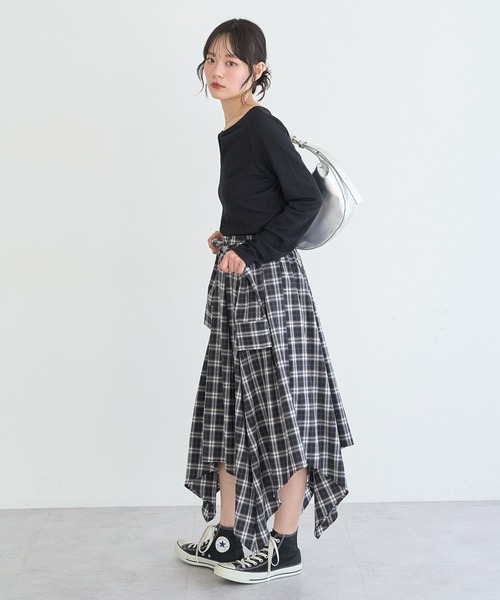 earth music&ecology(アースミュージックアンドエコロジー)の「ツイストカットアウトプルオーバー(Tシャツ/カットソー・レディース・アイボリー・FREE)」の10枚目の写真