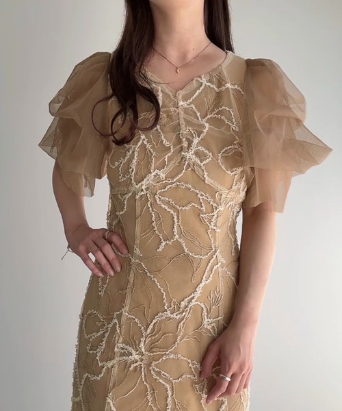 junoah(ジュノア)の「シャギーレースマーメイドワンピース(ワンピース・レディース・グレー/ベージュ・LARGE/MEDIUM/SMALL)」の3枚目の写真