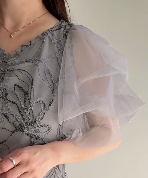 junoah(ジュノア)の「シャギーレースマーメイドワンピース(ワンピース・レディース・グレー/ベージュ・LARGE/MEDIUM/SMALL)」の12枚目の写真