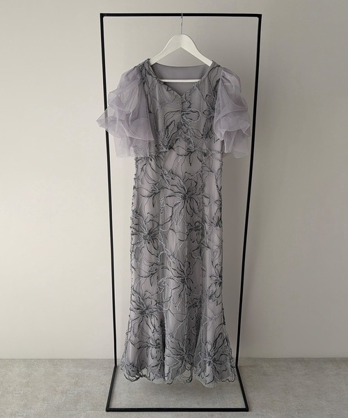junoah(ジュノア)の「シャギーレースマーメイドワンピース(ワンピース・レディース・グレー/ベージュ・LARGE/MEDIUM/SMALL)」の13枚目の写真