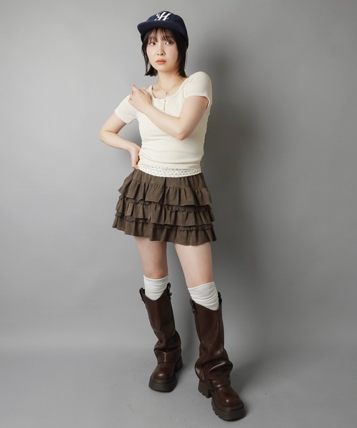 SPINNS(スピンズ)の「レイヤード風半袖カットソー/小花柄(Tシャツ/カットソー・レディース・アイボリー/サックスブルー/ピンク/ネイビー・ONESIZE)」の19枚目の写真