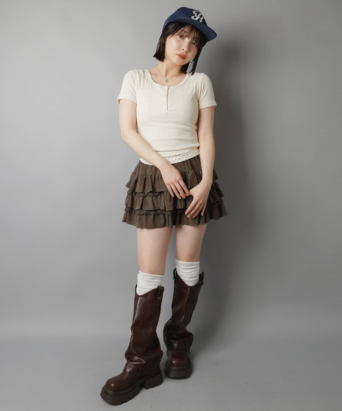 SPINNS(スピンズ)の「レイヤード風半袖カットソー/小花柄(Tシャツ/カットソー・レディース・アイボリー/サックスブルー/ピンク/ネイビー・ONESIZE)」の21枚目の写真