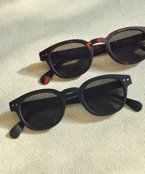 IZIPIZI(イジピジ)の「IZIPIZI/イジピジ #C ファッション用グラス(サングラス・レディース・ブラック/サックスブルー/ブラウン・ONE SIZE)」の1枚目の写真