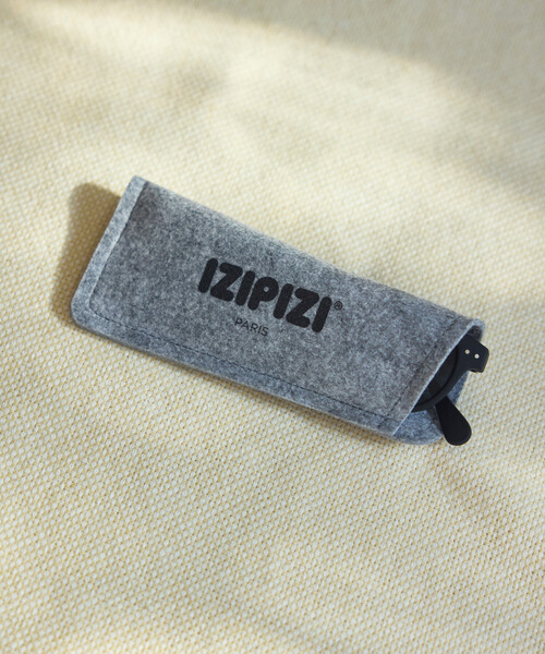 IZIPIZI(イジピジ)の「IZIPIZI/イジピジ #C ファッション用グラス(サングラス・レディース・ブラック/サックスブルー/ブラウン・ONE SIZE)」の20枚目の写真