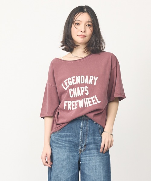 abahouse mavie(アバハウスマヴィ)の「【2WAY】ピグメントオフショルダーロゴTシャツ(Tシャツ/カットソー・レディース・エンジ/オフホワイト/チャコールグレー・フリー)」の20枚目の写真