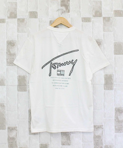 TOMMY HILFIGER(トミーヒルフィガー)の「TMJ レギュラーフィットサインバックプリント SS Tシャツ(Tシャツ/カットソー・メンズ・ナチュラル/ブラック・M/XL/L)」の2枚目の写真