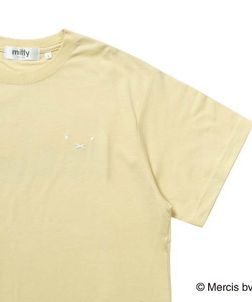 ALPEN / SPORTS DEPO SELECT（アルペンスポーツデポセレクト）の「ノーブランド  miffy バックグラフィックTシャツ(フラワー)（Tシャツ/カットソー・レディース・ダークグレー/ベージュ・XL/S/M/L）」の8枚目の写真