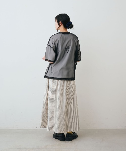 THREE FIFTY STANDARD(スリーフィフティースタンダード)の「THREE FIFTY STANDARD シアーなオーバーTシャツ(Tシャツ/カットソー・レディース・ブルー/チョコ/ブラック・M/L/LL/3L)」の7枚目の写真