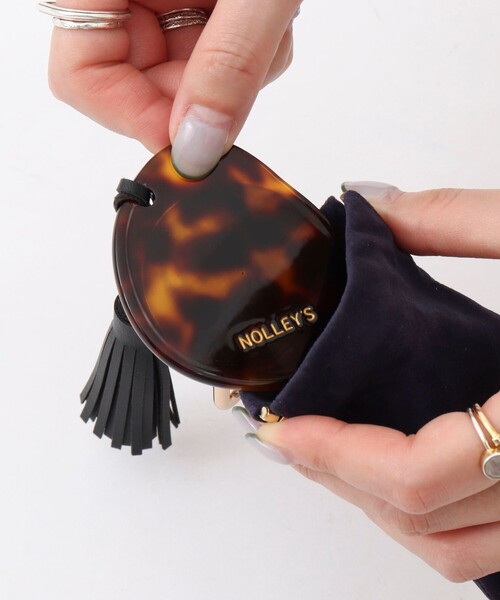 NOLLEY’S（ノーリーズ）の「ミラーインバッグチャーム（チャーム・レディース・オリーブ/ブラウン系その他/ホワイト系その他・FREE）」の5枚目の写真