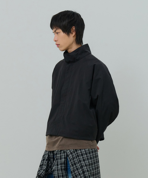 DESIRED（デシレッド）の「ハイネックジャンパー-FASK4101B03（ナイロンジャケット・レディース・ブラック・MEDIUM/LARGE/X-LARGE）」の3枚目の写真