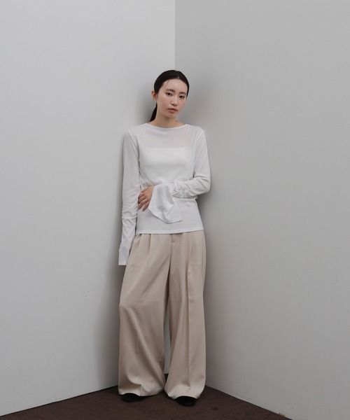 select MOCA Et（セレクトモカエト）の「【Et】Slit Sleeve Tops（Tシャツ/カットソー・レディース・ホワイト/グレー/ブラック・FREE）」の11枚目の写真