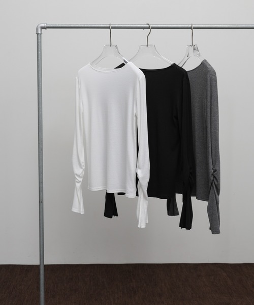 select MOCA Et（セレクトモカエト）の「【Et】Slit Sleeve Tops（Tシャツ/カットソー・レディース・ホワイト/グレー/ブラック・FREE）」の15枚目の写真