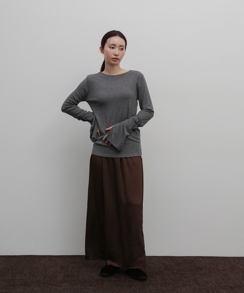 select MOCA Et（セレクトモカエト）の「【Et】Slit Sleeve Tops（Tシャツ/カットソー・レディース・ホワイト/グレー/ブラック・FREE）」の5枚目の写真