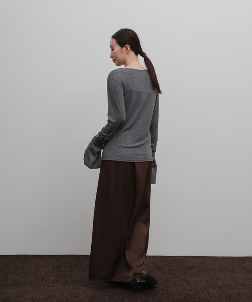 select MOCA Et（セレクトモカエト）の「【Et】Slit Sleeve Tops（Tシャツ/カットソー・レディース・ホワイト/グレー/ブラック・FREE）」の19枚目の写真