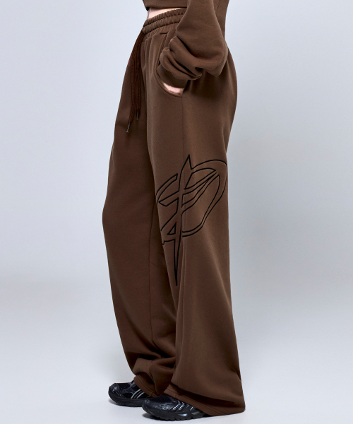 PHYSICAL GARMENTS（フィジカルガーメンツ）の「P5059 ビッグシンボルウーマンワイドパンツ[3COLOR]（スウェットパンツ・レディース・グレー/ブラック/ブラウン・FREE）」の8枚目の写真
