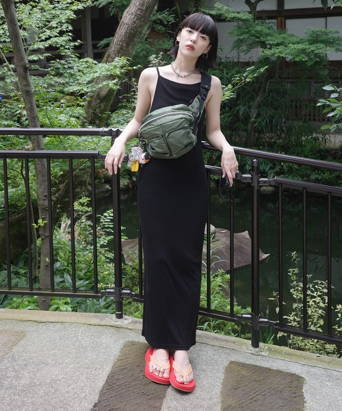 EPT（イーピーティー）の「Malibu (Red/Tan)（サンダル・レディース・レッド・27cm/28cm/23cm/24cm/26cm）」の2枚目の写真