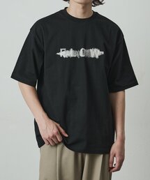 スクラッチロゴTシャツ