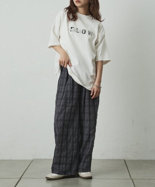 COLONY 2139（コロニートゥーワンスリーナイン）の「スクラッチロゴTシャツ（Tシャツ/カットソー・メンズ・ホワイト/ブラック・LARGE/MEDIUM）」の14枚目の写真