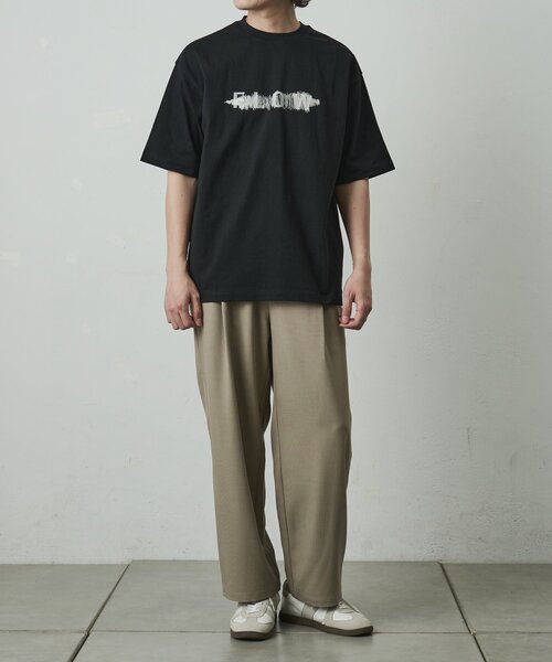COLONY 2139（コロニートゥーワンスリーナイン）の「スクラッチロゴTシャツ（Tシャツ/カットソー・メンズ・ホワイト/ブラック・LARGE/MEDIUM）」の6枚目の写真
