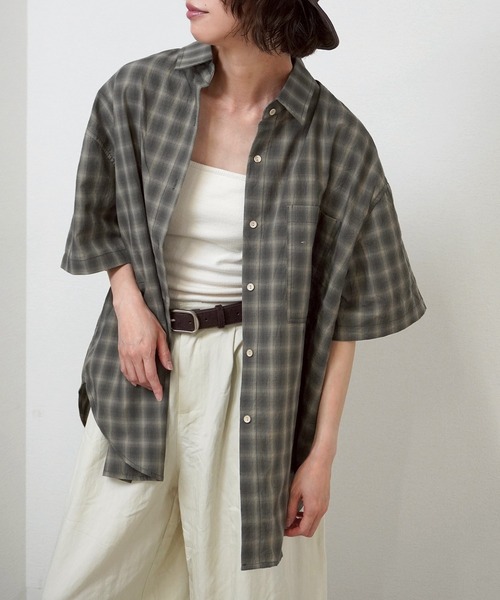 gossara(ゴサラ)の「【ナチュラルな風合い】チェックシャツ(シャツ/ブラウス・レディース・チャコールグレー/グレー・FREE)」の2枚目の写真