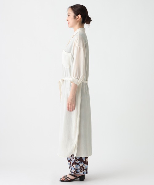 Elura(エルーラ)の「≪イージーケア・速乾≫サラサラサマーシャツワンピース/742054(ワンピース・レディース・オフホワイト/ブラック・FREE/FREE(S))」の11枚目の写真