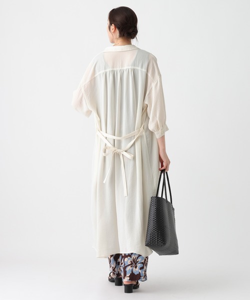 Elura(エルーラ)の「≪イージーケア・速乾≫サラサラサマーシャツワンピース/742054(ワンピース・レディース・オフホワイト/ブラック・FREE/FREE(S))」の16枚目の写真