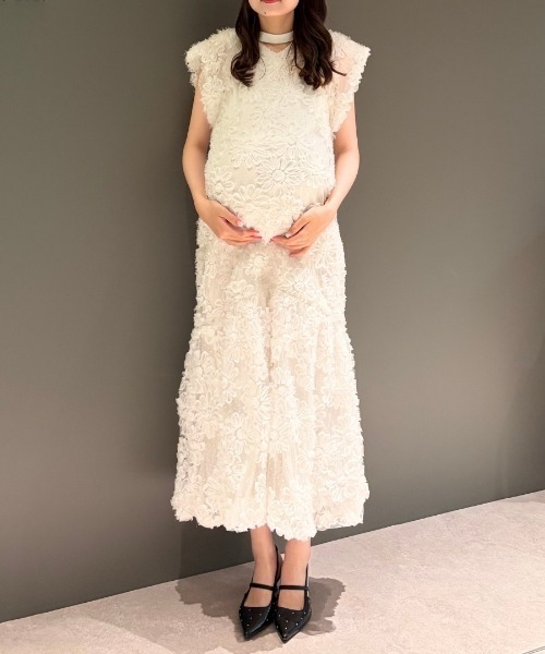 ANDRESD(アンドレスド)の「フラワーバルーンドレス / bloom balloon dress(ドレス・レディース・ブラック/オフホワイト/アイボリー・S/M/L)」の11枚目の写真