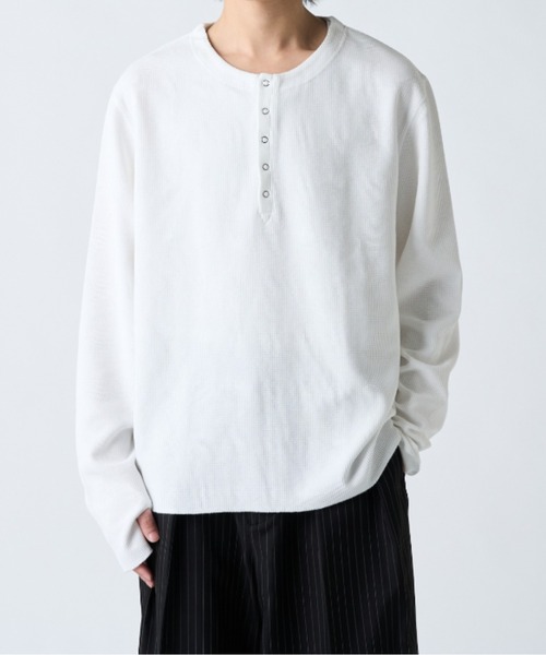 Lui's(ルイス)の「フェードヘンリーネックロンT(Tシャツ/カットソー・メンズ・ホワイト/ブラック/ブラック系その他・M/S)」の1枚目の写真