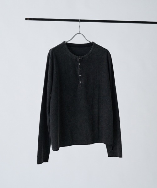 Lui's(ルイス)の「フェードヘンリーネックロンT(Tシャツ/カットソー・メンズ・ホワイト/ブラック/ブラック系その他・M/S)」の4枚目の写真