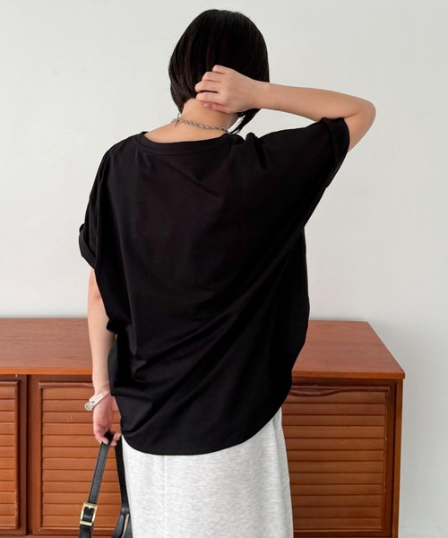 Doux archives(ドゥアルシーヴ)の「フロッキーロゴプリントTee(Tシャツ/カットソー・レディース・オフホワイト/ブラック/ブラウン・FREE)」の15枚目の写真