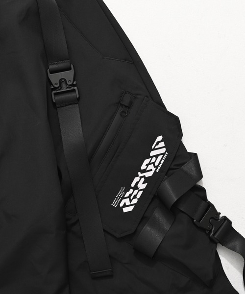 REFLEM INDUSTRY(レフレムインダストリー)の「『REFLEM INDUSTRY/レフレム インダストリー』GRAVITY DROP-CROTCH PANTS/タクティカルサルエルパンツ(その他パンツ・レディース・ブラック・FREE)」の22枚目の写真