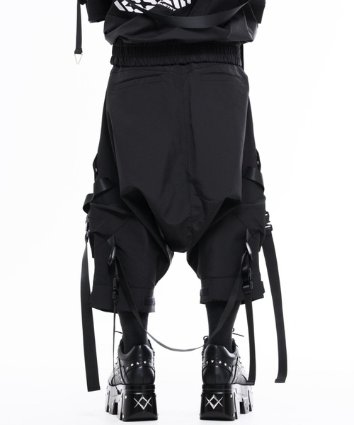 REFLEM INDUSTRY(レフレムインダストリー)の「『REFLEM INDUSTRY/レフレム インダストリー』GRAVITY DROP-CROTCH PANTS/タクティカルサルエルパンツ(その他パンツ・レディース・ブラック・FREE)」の7枚目の写真