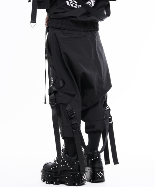 REFLEM INDUSTRY(レフレムインダストリー)の「『REFLEM INDUSTRY/レフレム インダストリー』GRAVITY DROP-CROTCH PANTS/タクティカルサルエルパンツ(その他パンツ・レディース・ブラック・FREE)」の6枚目の写真