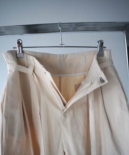 SANSeLF(サンセルフ)の「【SANSeLF】カットオフリボンベルトバミューダパンツ saw26s090(その他パンツ・レディース・オフホワイト・FREE)」の2枚目の写真