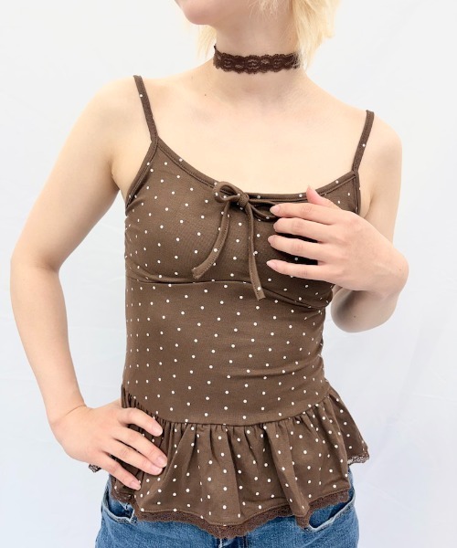 Alite cloth(アリーテクロス)の「チョーカーリボン付き裾フリルレースキャミソール/パット付き(キャミソール・レディース・グレー/ブラウン/ブラック/ホワイト・FREE)」の4枚目の写真