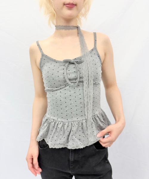 Alite cloth(アリーテクロス)の「チョーカーリボン付き裾フリルレースキャミソール/パット付き(キャミソール・レディース・グレー/ブラウン/ブラック/ホワイト・FREE)」の3枚目の写真