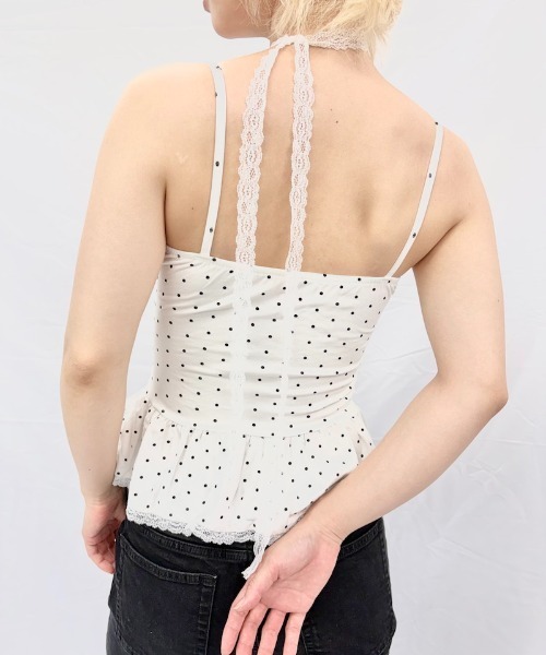 Alite cloth(アリーテクロス)の「チョーカーリボン付き裾フリルレースキャミソール/パット付き(キャミソール・レディース・グレー/ブラウン/ブラック/ホワイト・FREE)」の2枚目の写真