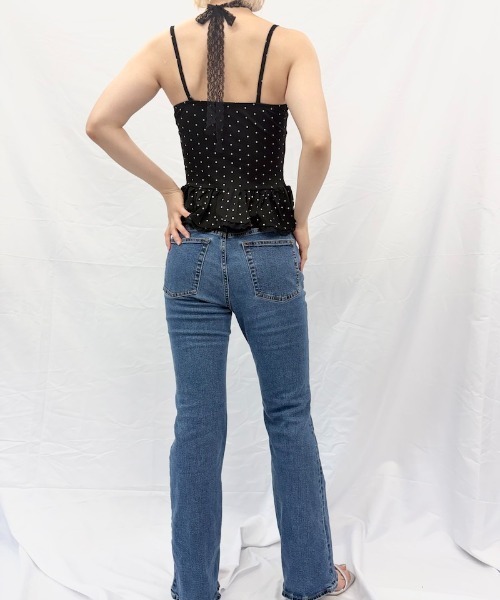 Alite cloth(アリーテクロス)の「チョーカーリボン付き裾フリルレースキャミソール/パット付き(キャミソール・レディース・グレー/ブラウン/ブラック/ホワイト・FREE)」の9枚目の写真