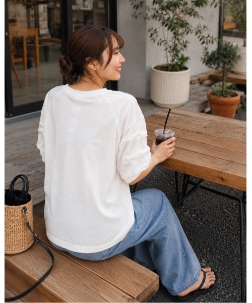 FAZVY(ファズビー)の「バブルスリーブTシャツ(Tシャツ/カットソー・レディース・ホワイト/ブラック・FREE)」の18枚目の写真