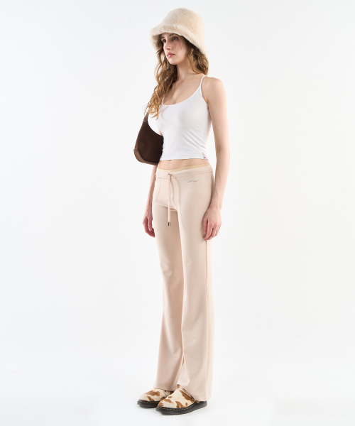 WORLDDILEMA(ワールドジレンマ)の「Low-Waist Leggings Boot-Cut Pants (Cream)(スウェットパンツ・レディース・その他・FREE)」の4枚目の写真